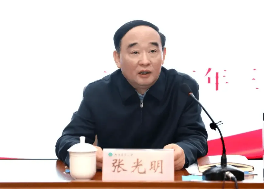 亚投金融 “内鬼”张光明，被开除党籍